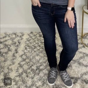 Judy Blue Jeans dark wash skinny mid rise 16w